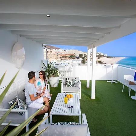 Altavista Apartahotel-adults Only Over 14